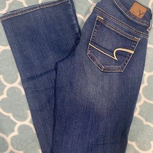 American Eagle Jeans KICKBOOT Super Stretch Size 4